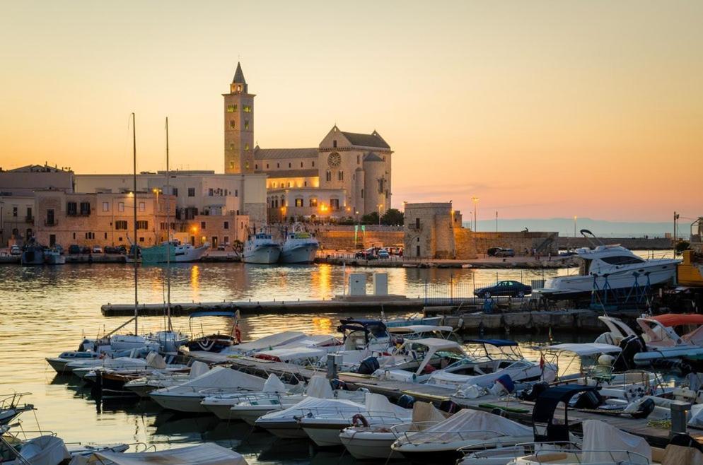 Insula Maris Villa Trani Eksteriør bilde